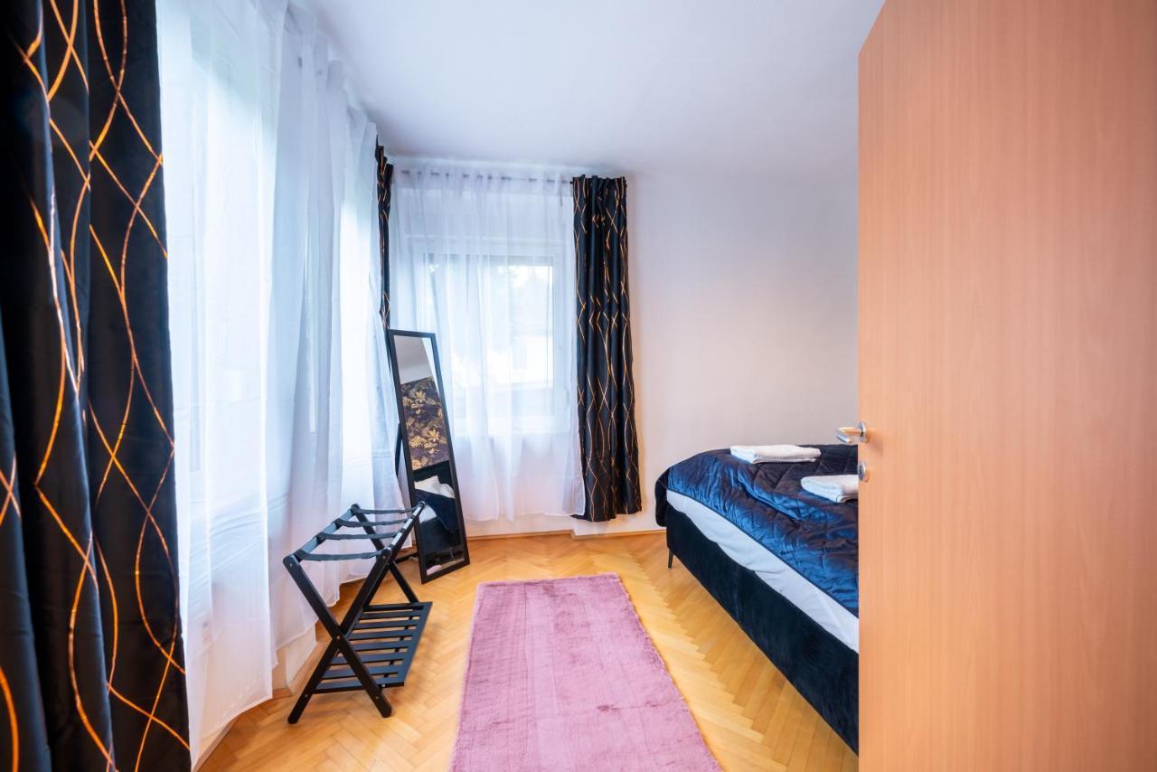 Modernes Appartement Graz Extérieur photo