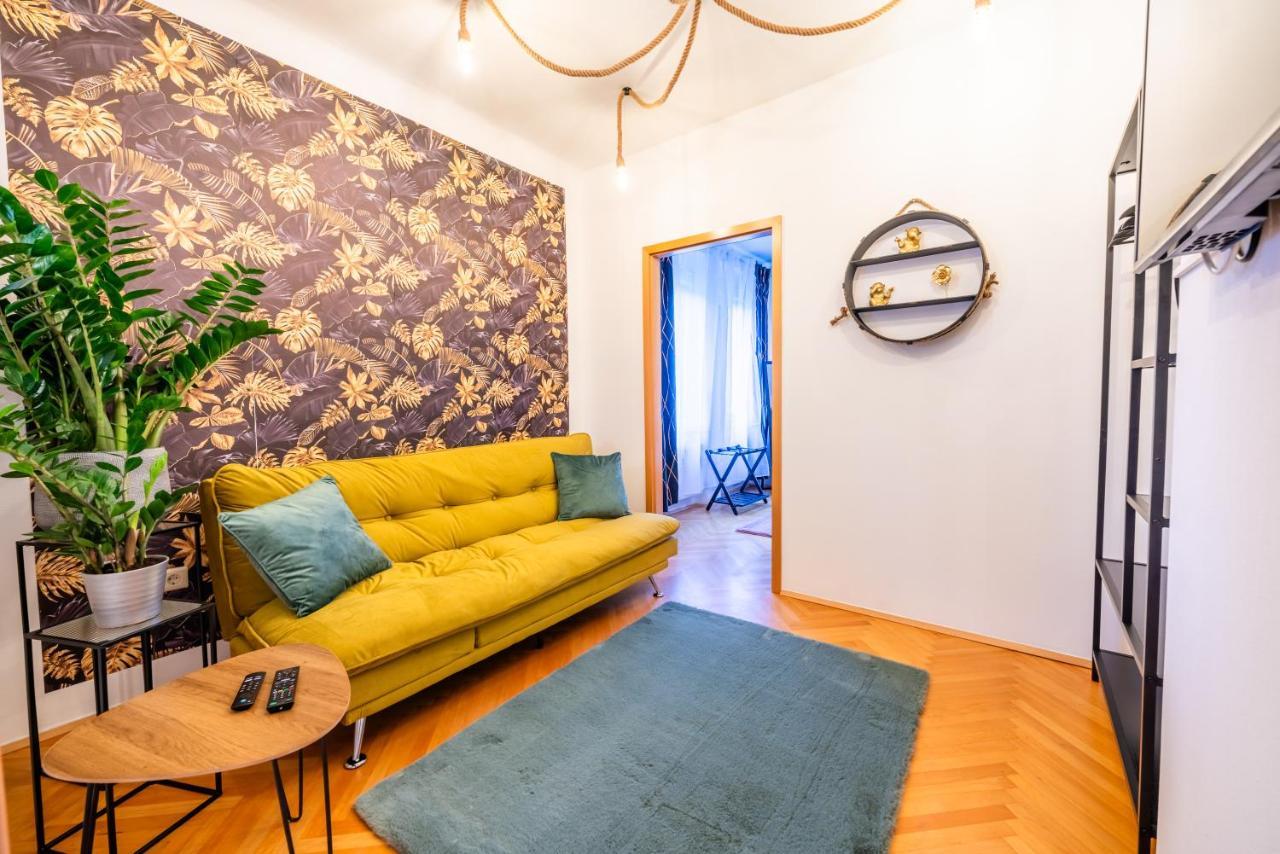 Modernes Appartement Graz Extérieur photo