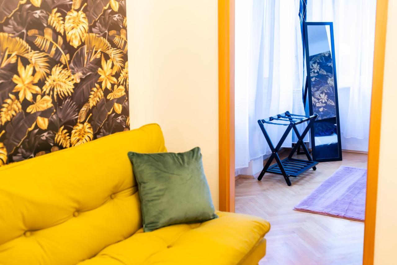 Modernes Appartement Graz Extérieur photo
